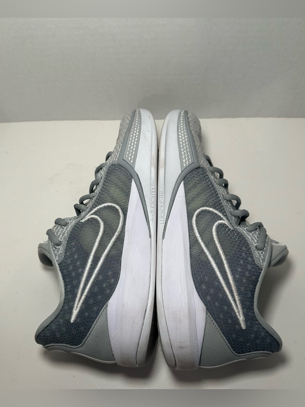 Nike Sabrina Basketball Shoe - Picture 7 of 9